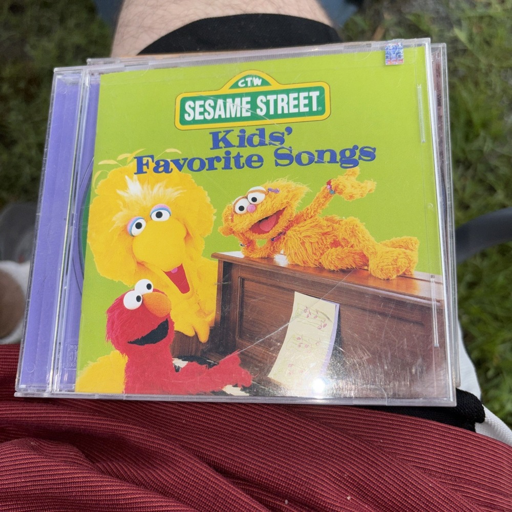 Sesame Street Kids Favorite Songs CD Album Sony Wonder Childrens Music SingAlong